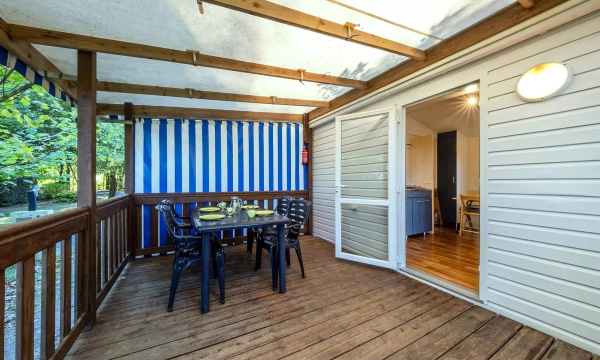 Saint-Michel-en-l'Herm House | Apartment