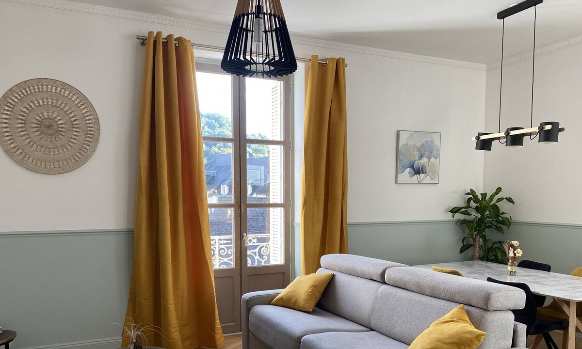 Terrasson-la-Villedieu Apartment | Apartment