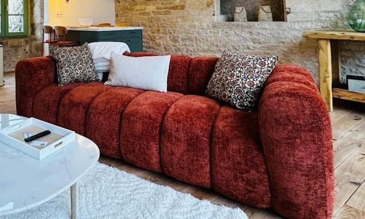 Villeneuve d'Aveyron Apartment | Apartment-Private Bathroom