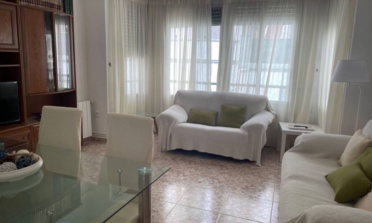 Les Cases d'Alcanar Apartment | Apartment 'Gloria 2' with Shared Terrace and Air Conditioning