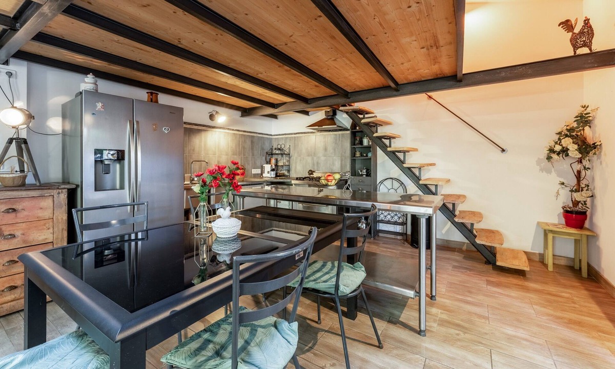 Monteux House | Apartment 'Gîte Marie - Monteux' with Private Pool, Wi-Fi and Air Conditioning