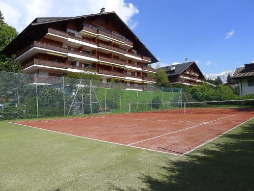 Villars-sur-Ollon Apartment | Apartment Grand-Hôtel B35 by Interhome