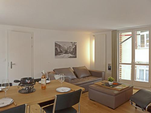 Wengen Apartment | Apartment Haus Lauber Apt-2 by Interhome