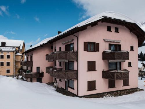 Parpan Apartment | Apartment Haus Sunneschy Whg- 301 by Interhome