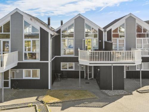 Lokken Apartment | Apartment Heraldina - 700m from the sea by Interhome