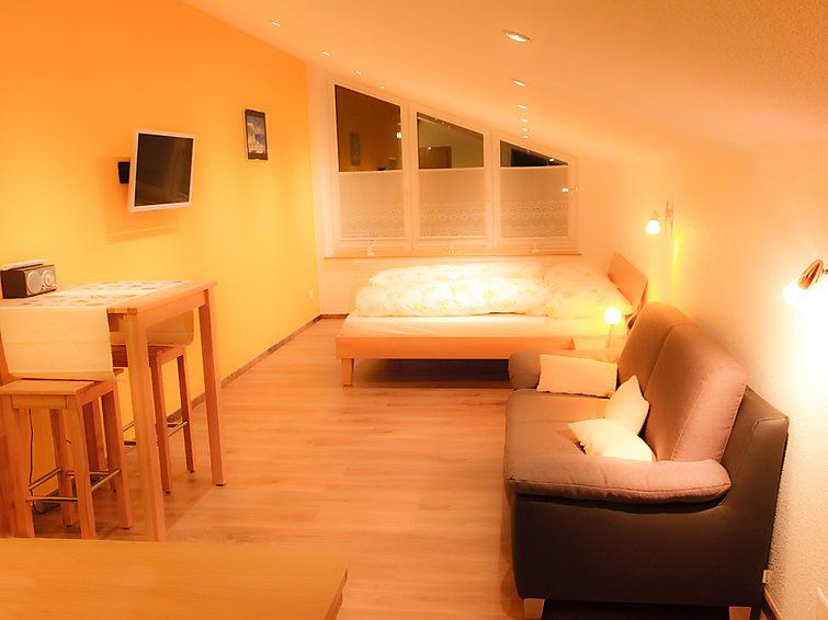 Taesch Apartment | Apartment Hubertusheim in Täsch - 2 persons, 1 bedrooms