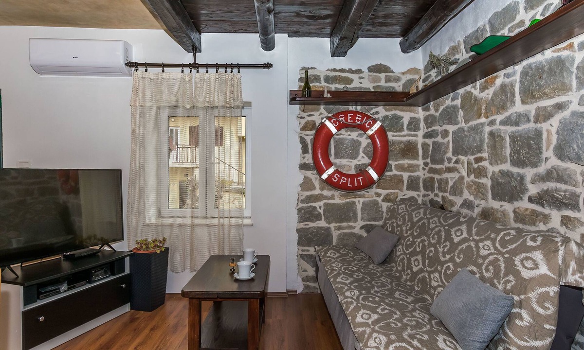 Stobrec Apartment | Apartment Igor (48471-A1) - Stobrec