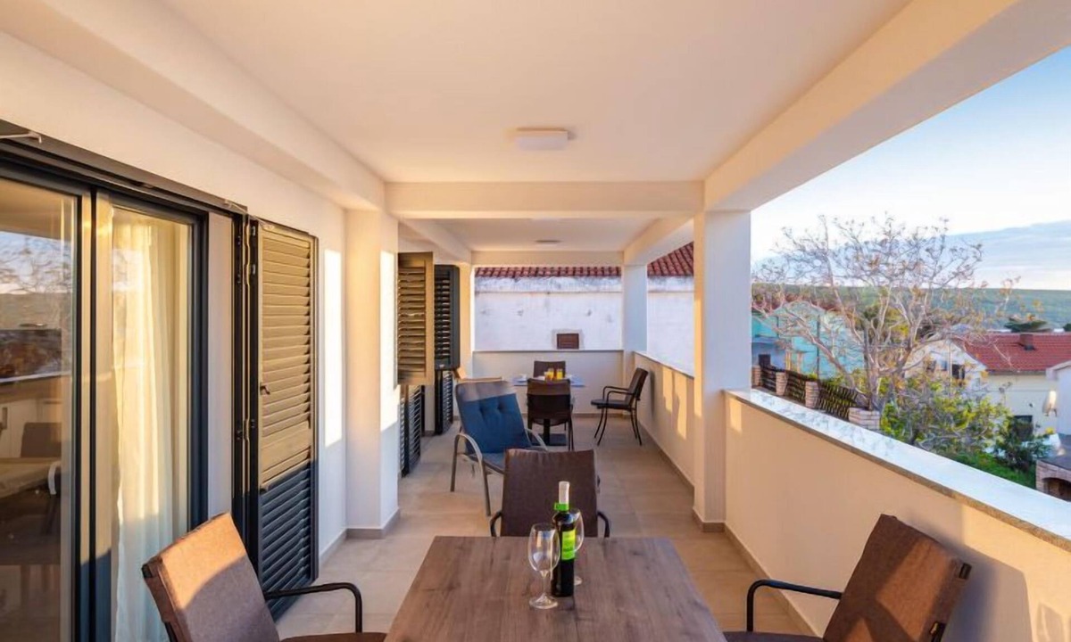 Novigrad Apartment | Apartment Ilux by Interhome