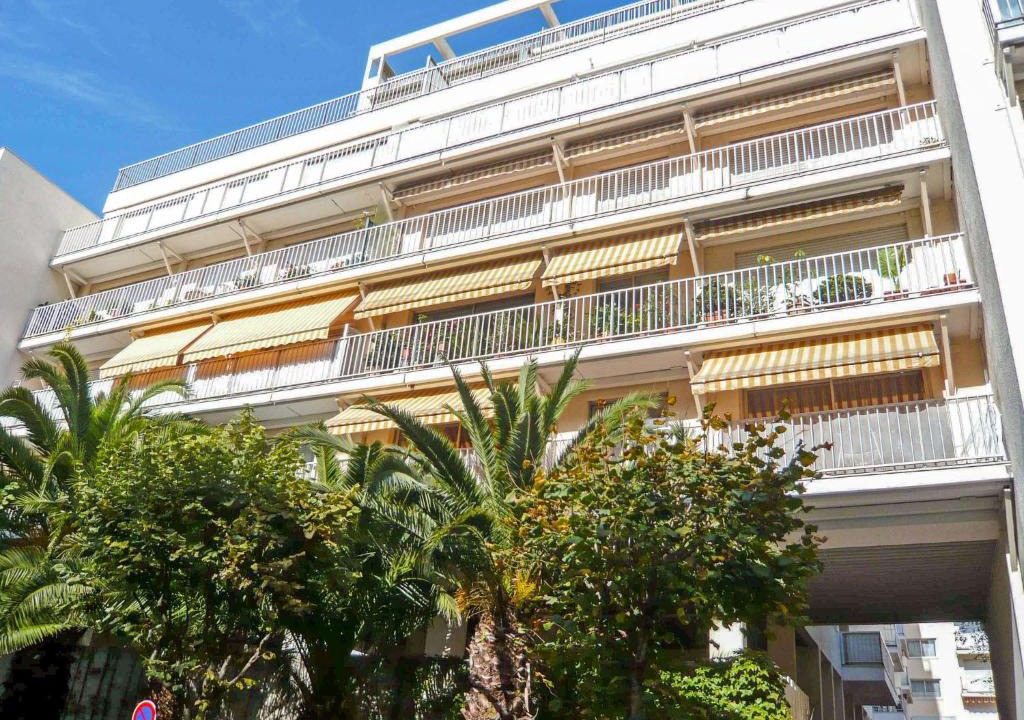 Biarritz Apartment | Apartment Impératrice by Interhome