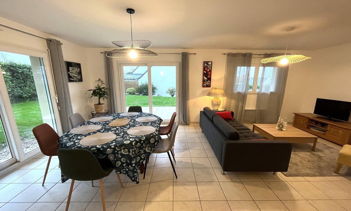 Carantec House | Apartment in Carantec near Sandy Beaches