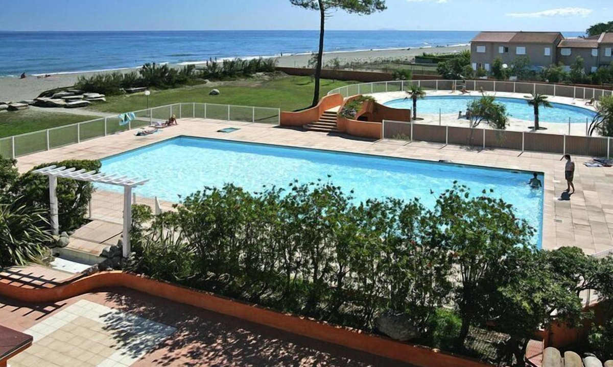 Pineto Apartment | Apartment in Corsica with Beach Access