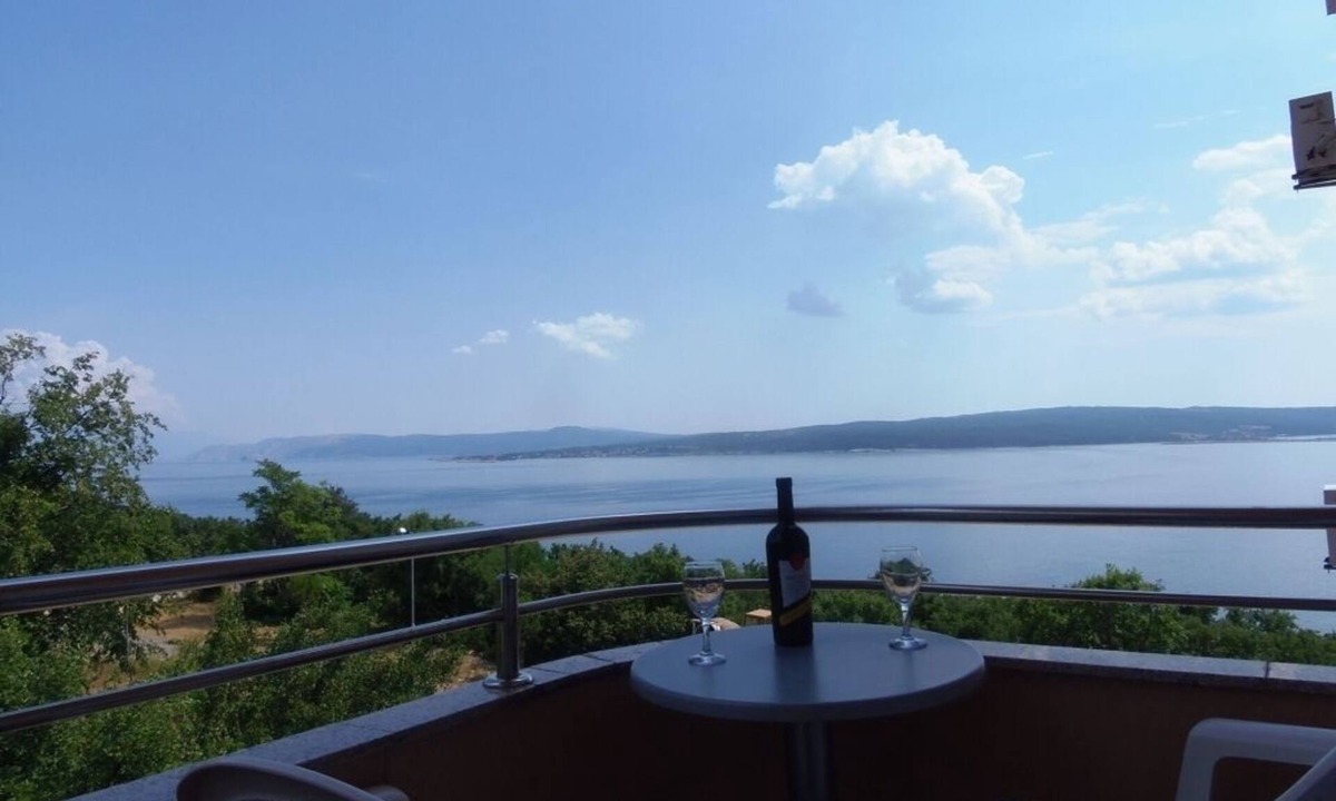 Dramalj Apartment | Apartment in Dramalj with Seaview, Balcony, Air condition, WIFI (4623-1)