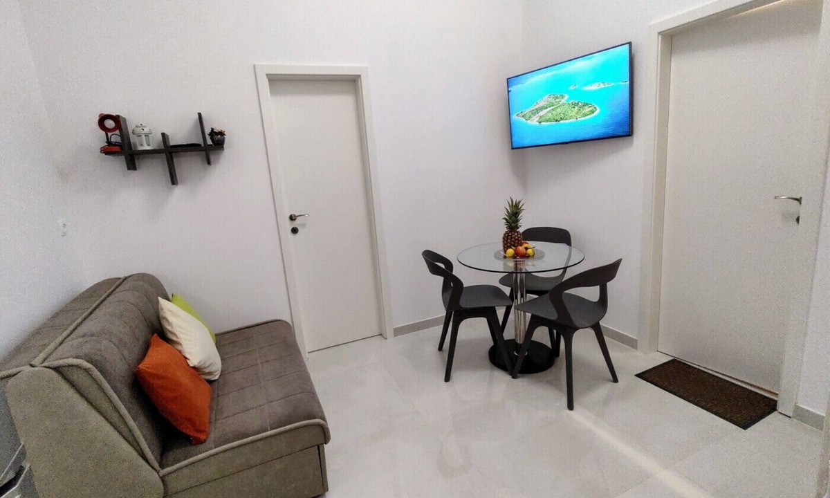 Drasnice Apartment | Apartment in Drašnice with Seaview, Loggia, Air condition, WIFI (3586-3)