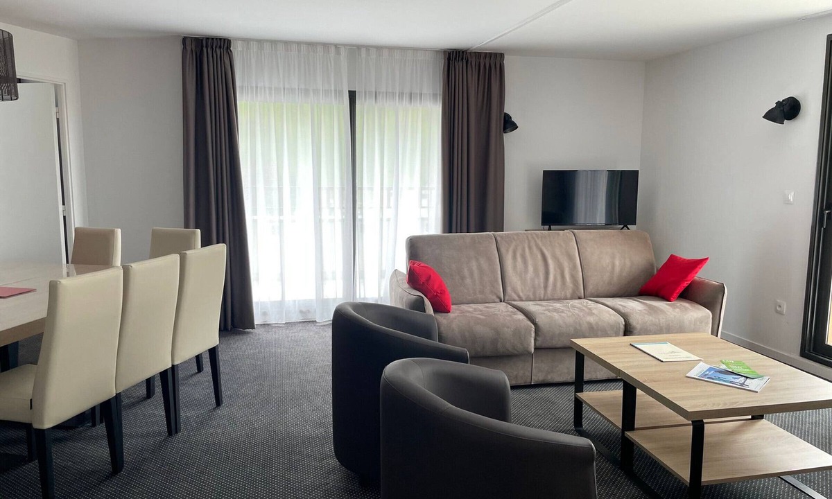 Eaux-Bonnes Apartment | Apartment in Gourette, 10 ppl, pets allowed