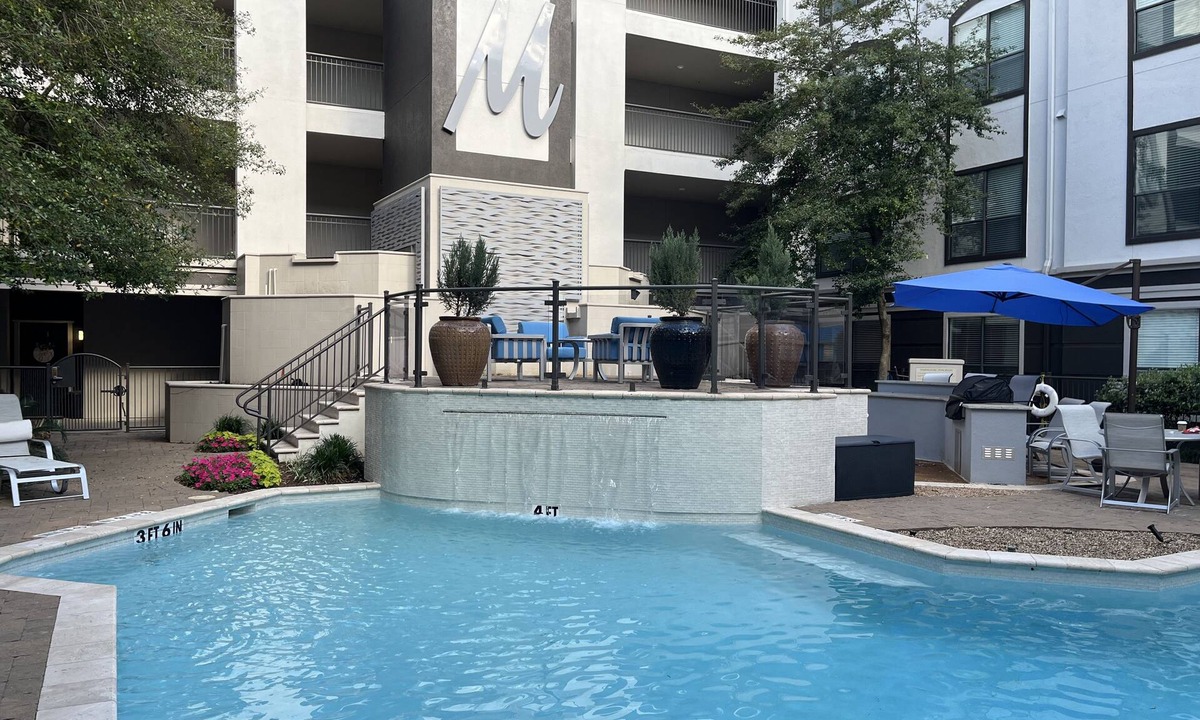 Uptown Apartment | Apartment in Houston galleria mall area