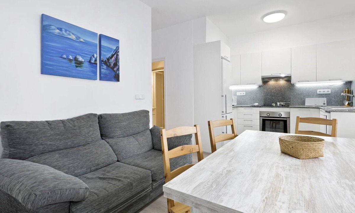 Llafranc Apartment | Apartment in Llafranc near Sandy Beach