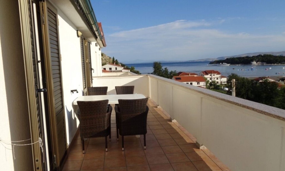 Rab Town Apartment | Apartment in Lopar with Seaview, Terrace, WIFI (824-3)