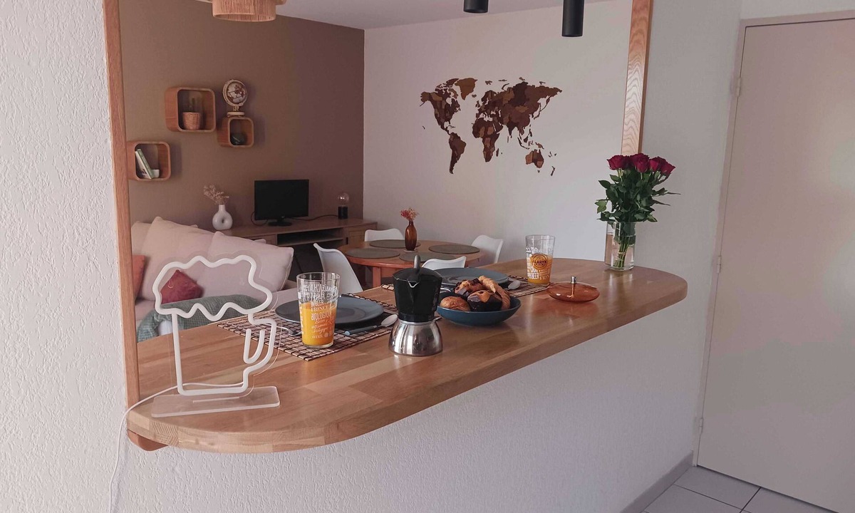 Port Marianne Apartment | Apartment in Montpellier with a parking space