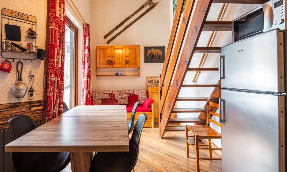 Les Esserts Apartment | Apartment in Morillon near Ski Resort