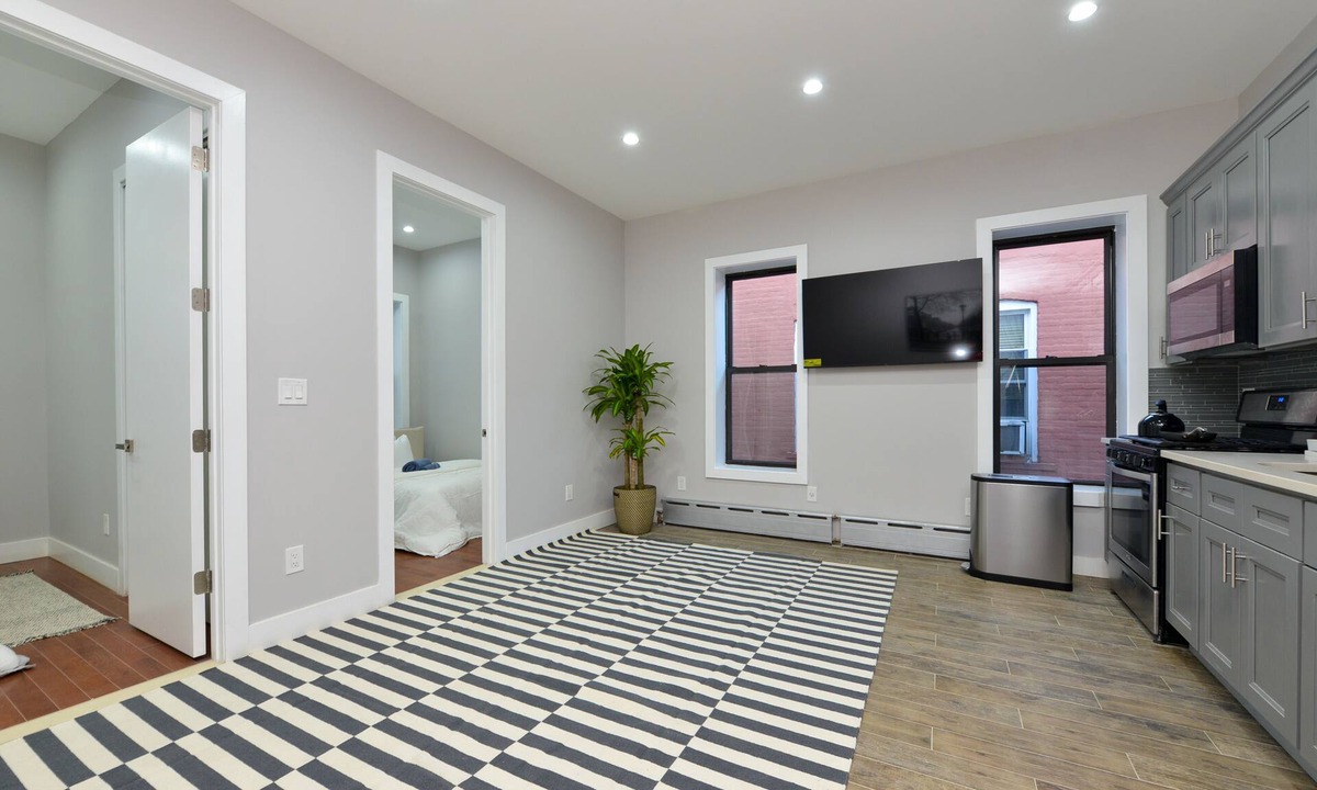 Park Versailles Apartment | Apartment in New York