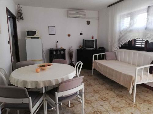 Kozino Apartment | Apartment in Petrcane - Zadar Riviera 7866