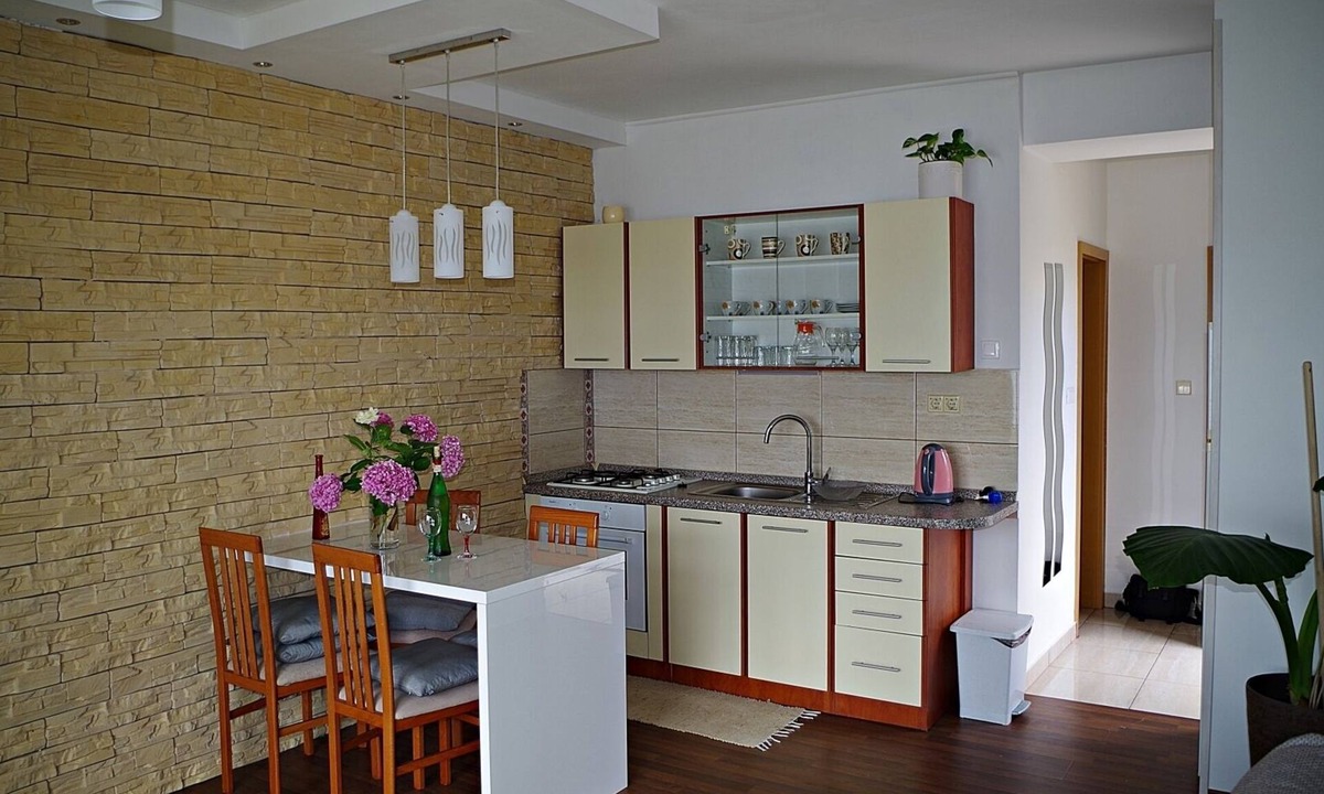 Poljana Apartment | Apartment in Poljana with Seaview, Terrace, Air condition, WIFI (3617-5)