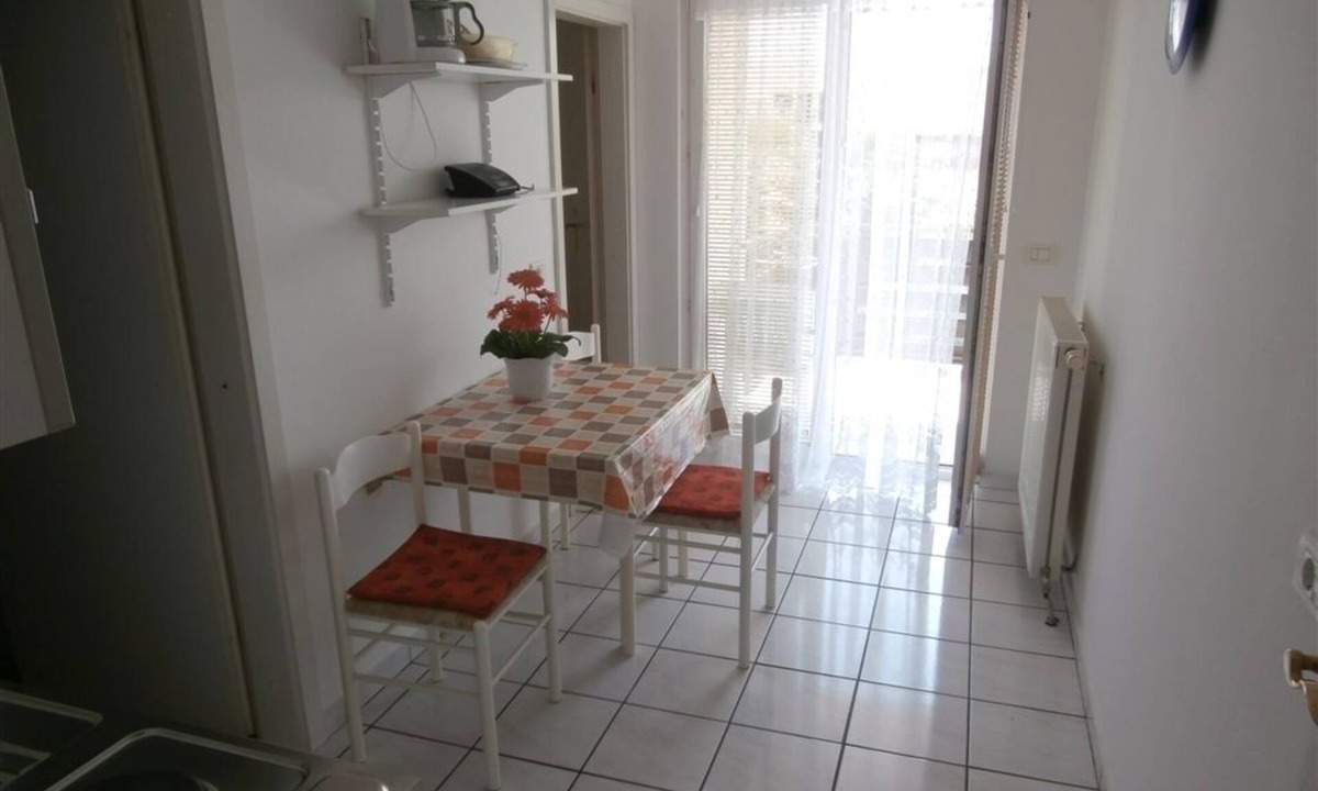 Mali Maj Apartment | Apartment in Poreč with Balcony, WIFI (819-4)