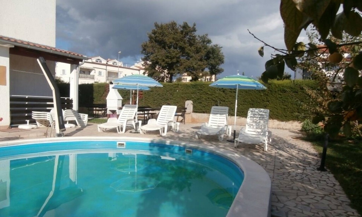 Mali Maj Apartment | Apartment in Poreč with Balcony, Air condition, WIFI (819-2)