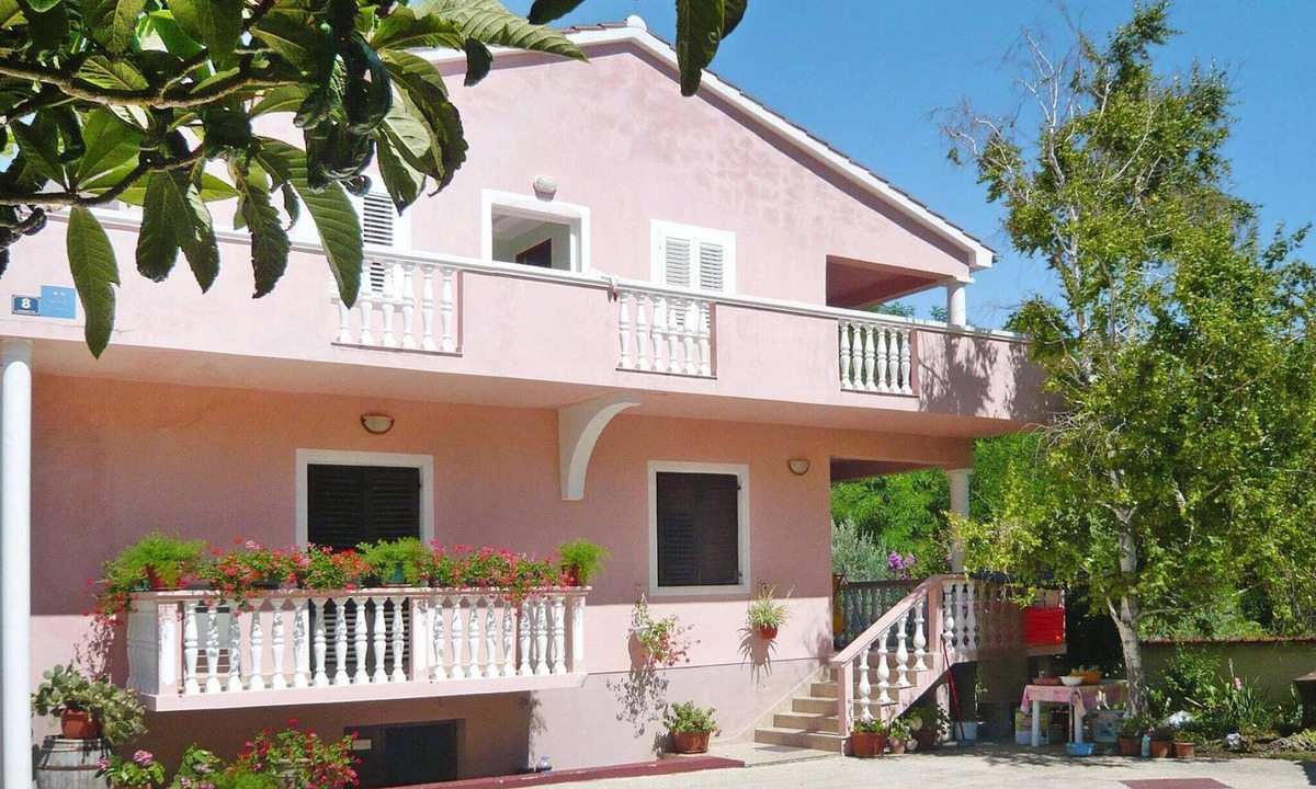 Privlaka Apartment | Apartment in Privlaka near Nin & Beaches
