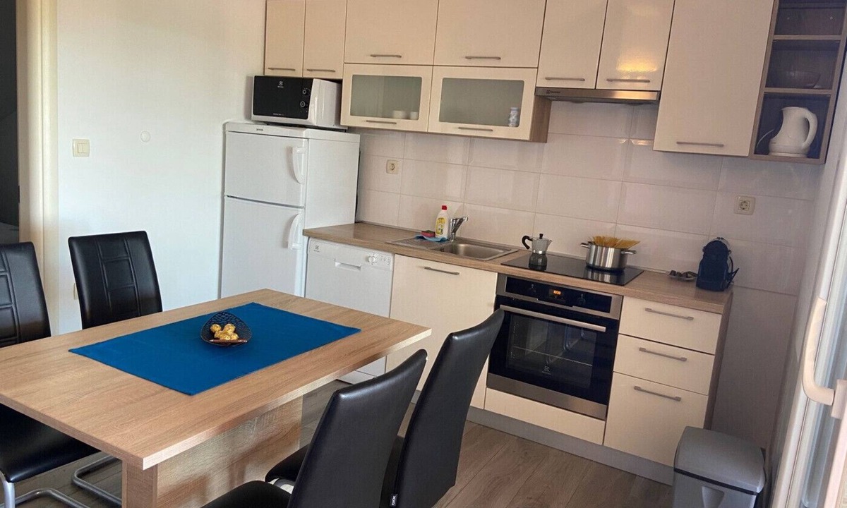 Punat Apartment | Apartment in Punat with Seaview, Terrace, Air condition, WIFI (4534-4)