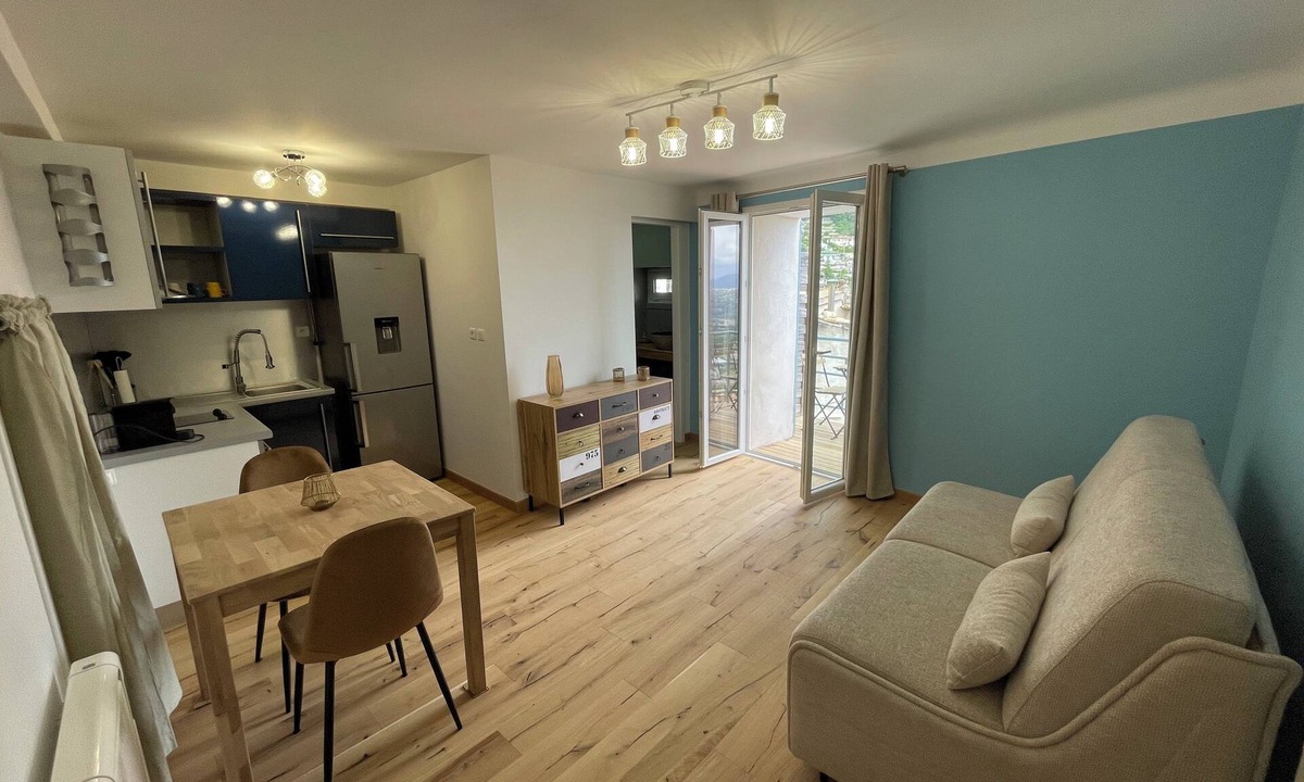 Saint-Jeannet Apartment | Apartment in Saint-Jeannet