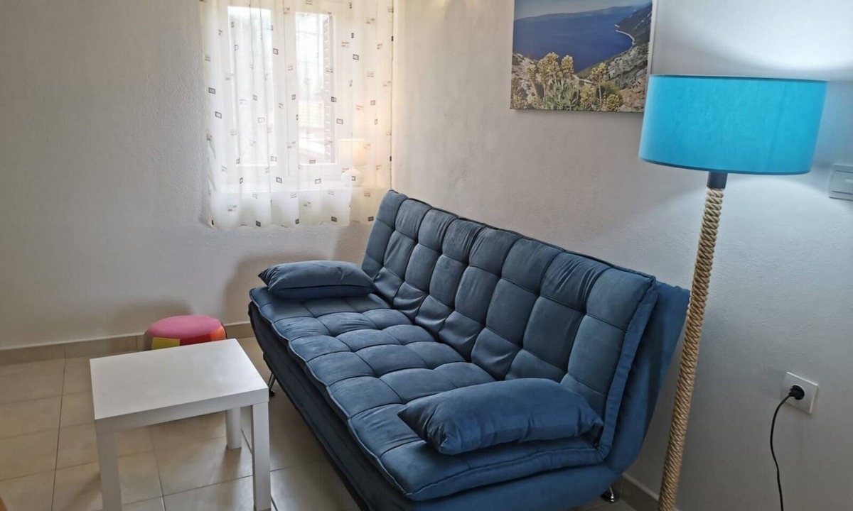 Sveti Jakov Apartment | Apartment in Stivan with Terrace, Air condition, WIFI (920-2)