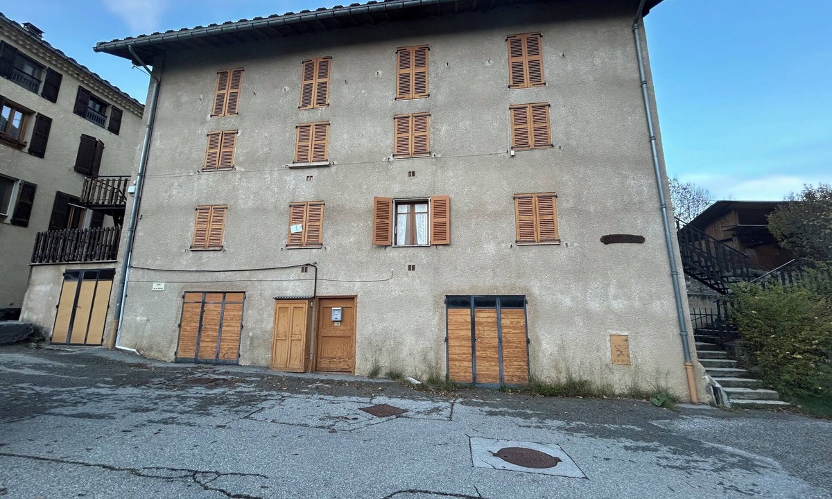 Villars-Colmars Apartment | Apartment in the center of Villars Colmars