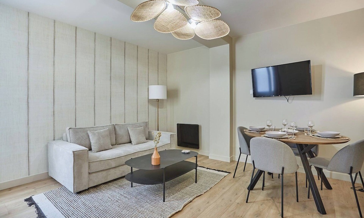 Quartier du Faubourg-Montmartre Apartment | Apartment in the center of Paris/Montmartre