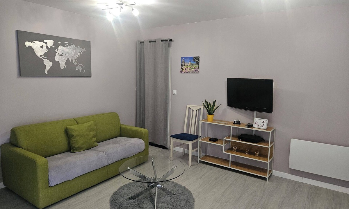 Pierres Apartment | Apartment in the immediate vicinity of Château de Maintenon