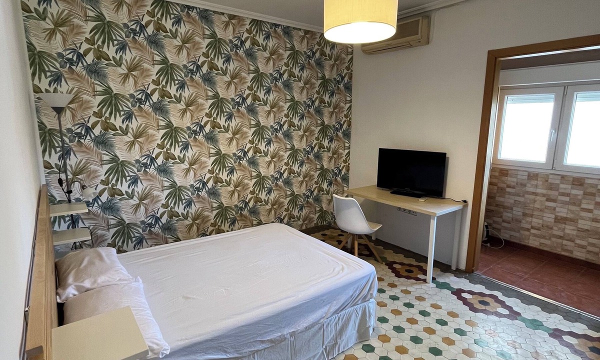 Arrancapins Apartment | Apartment in valencia center