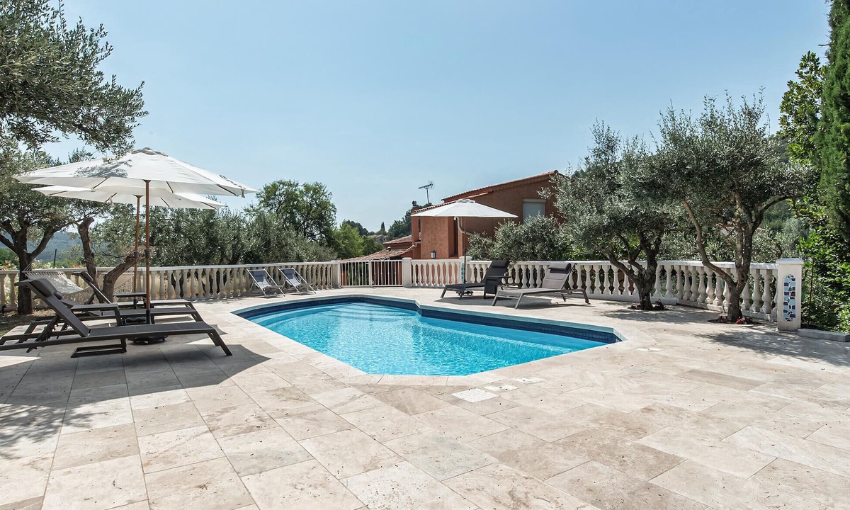 Callas Apartment | Apartment in villa with pool