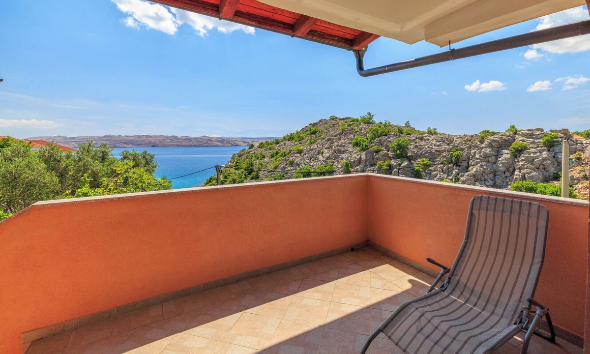 Ribarica Apartment | Apartment Ivan (86011-A1) - Karlobag