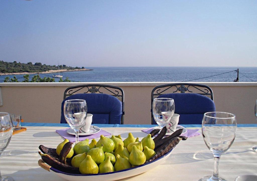 Drvenik Mali Apartment | Apartment Ivica