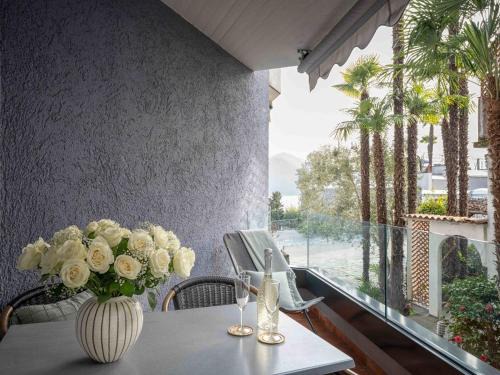 Ascona Apartment | Apartment Junior Suite Classic by Interhome