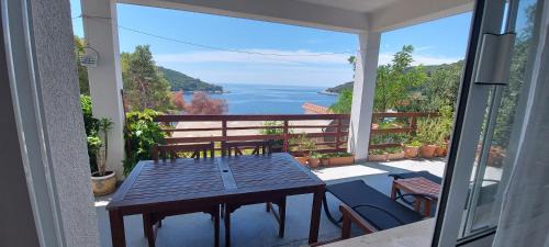 Kobas Apartment | Apartment Kristić - Saplunara, Mljet