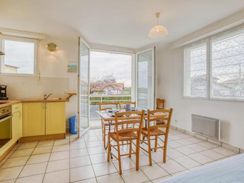 Soorts-Hossegor Apartment | Apartment La Centrale-9 by Interhome