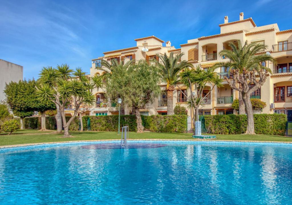 Platja de l'Arenal Apartment | Apartment La Isla-1 by Interhome