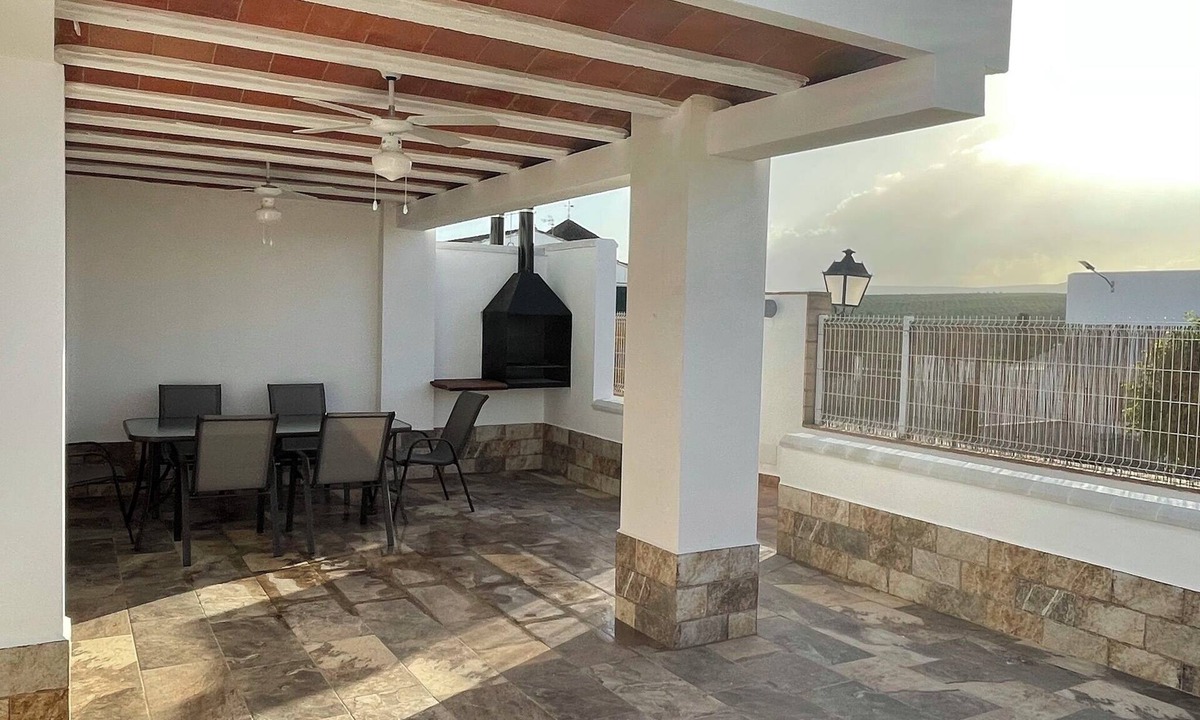 Chiclana de Segura Apartment | Apartment 'La Teja 7' with Mountain View, Wi-Fi and Air Conditioning