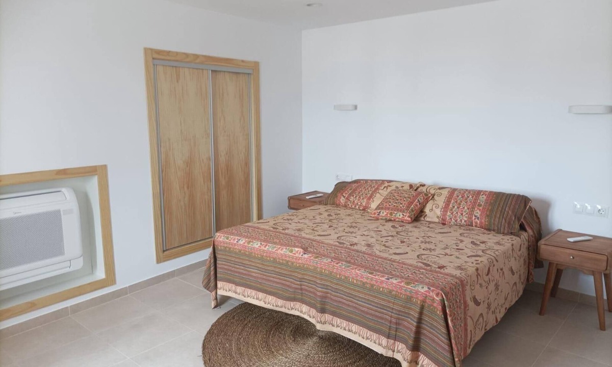 Beas de Segura Apartment | Apartment 'La Teja 8' with Mountain View, Wi-Fi and Air Conditioning