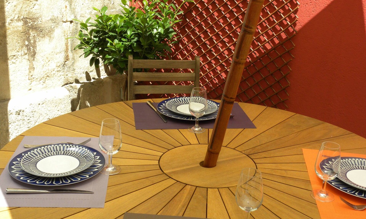 Ecusson Apartment | Apartment La Terrasse du Marché aux Fleurs