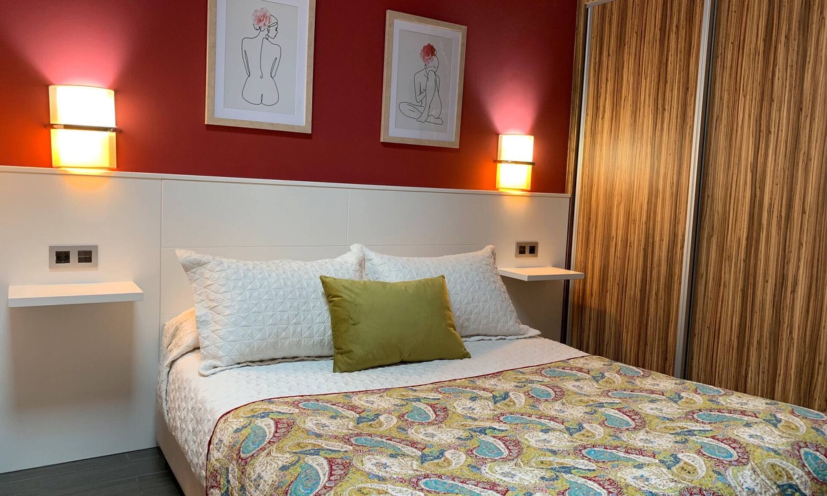 Ituren Apartment | Apartment 'Lamia' with Mountain View, Wi-Fi and Air Conditioning