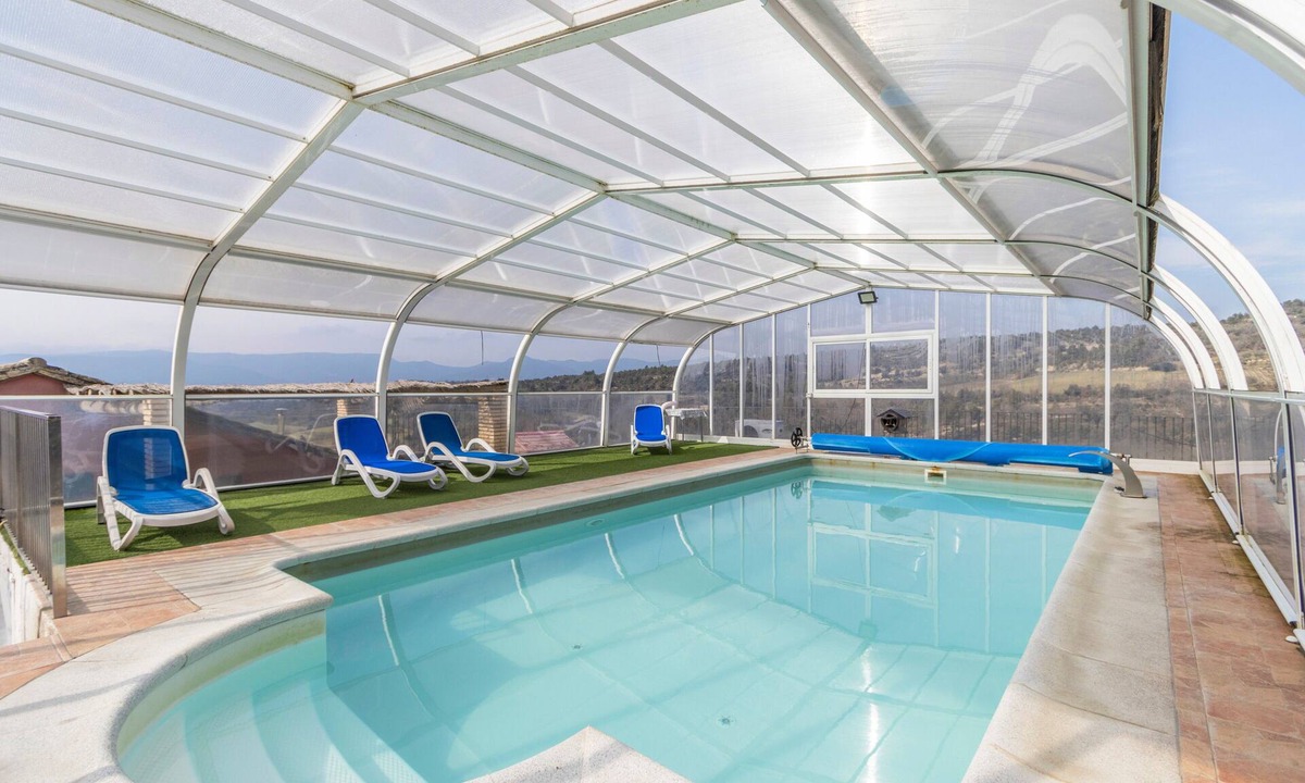Bellestar House | Apartment 'Las Planeras' with Mountain Views, Shared Pool and Wi-Fi