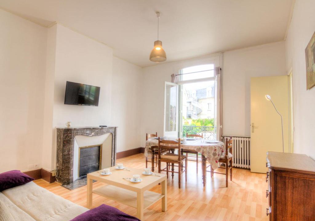 Deauville City Centre Apartment | Apartment Le Béarnais
