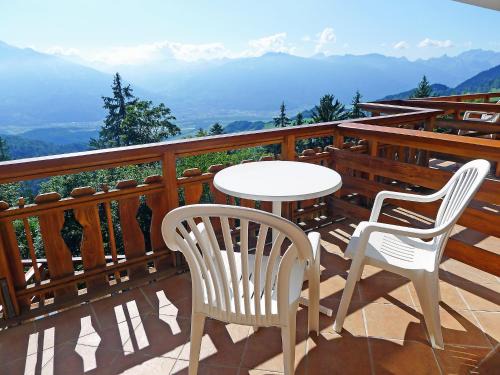 Villars-sur-Ollon Apartment | Apartment Le Bristol A28 by Interhome